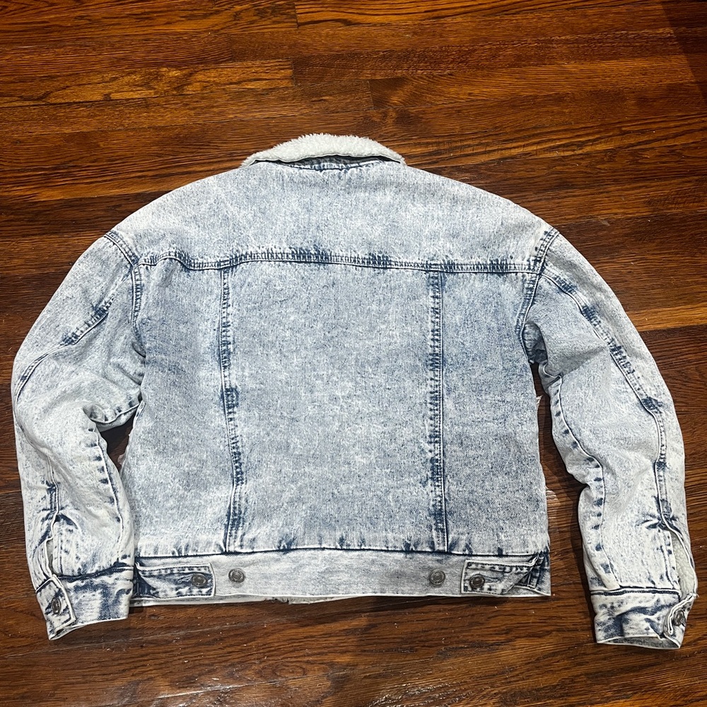 Forever 21 Blue Denim Jacket with White Sherpa Lining Size S With Tag - Picture 3 of 12